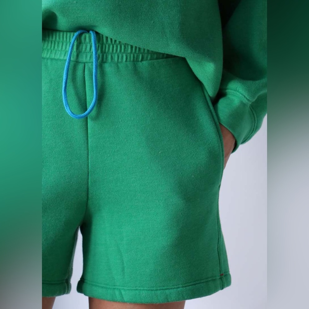 Xirena Shayne sweat short in green leaf - Picture 1 of 6